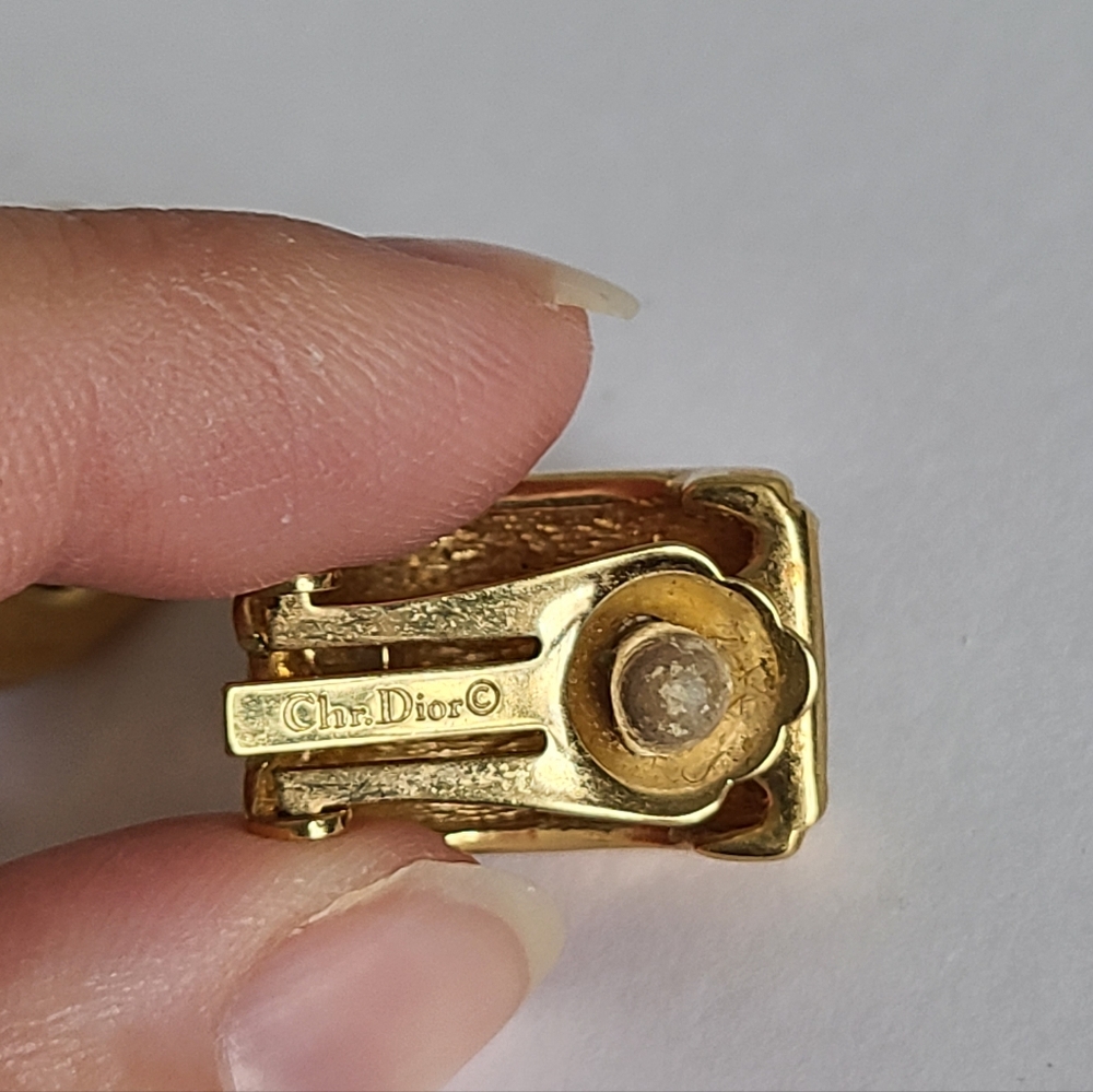 Vintage Christian Dior Designer Luxury Crystal Chunky Gold Clip On Stud Earrings - Picture 6 of 10
